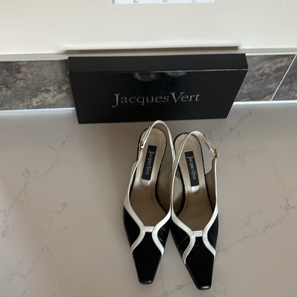 Jacques Vert 2” heels - Picture 4 of 9